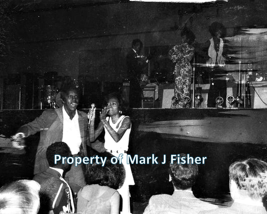 Diana Ross and the Supremes - Matted Photograph - B&W