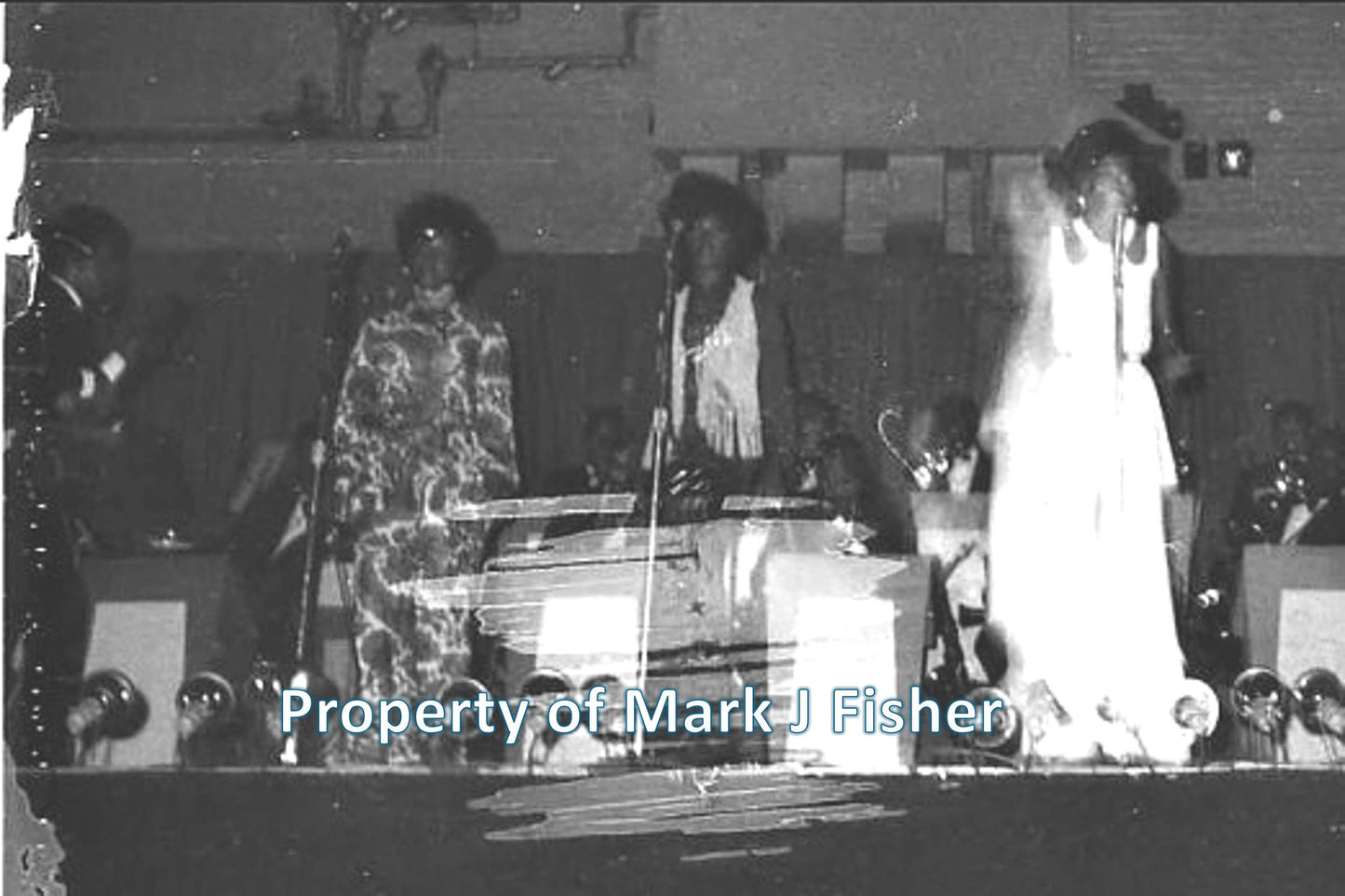 Diana Ross and the Supremes - Matted Photograph - B&W