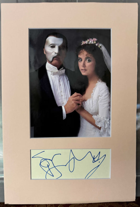 Sarah Brightman - Matted Autograph - 8x13